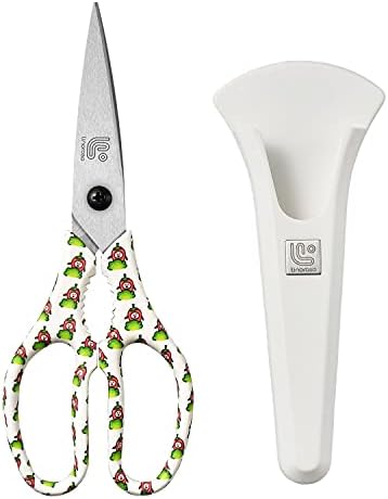Linoroso Kitchen Scissors Heavy Duty Kitchen Shears with Magnetic Holder Made with Japanese Steel 4034, Multipurpose Ultra Sharp Cooking Scissors for Meat/Vegetables/BBQ/Herbs/Pizza (Graphic,Chili)