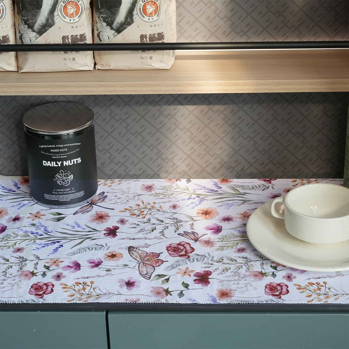 Floral Shelf and Drawer Liner for Kitchen Cabinets (2780.8 sq in)