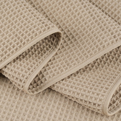 430 GSM Poly Blend Microfiber Quick Dry Waffle Bath Towel (4 Count)
